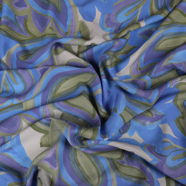 مجموعة من قماش الرايون المائل المطبوع بالأزهار